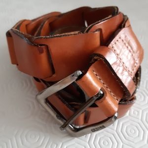 Interlocking Guess belt